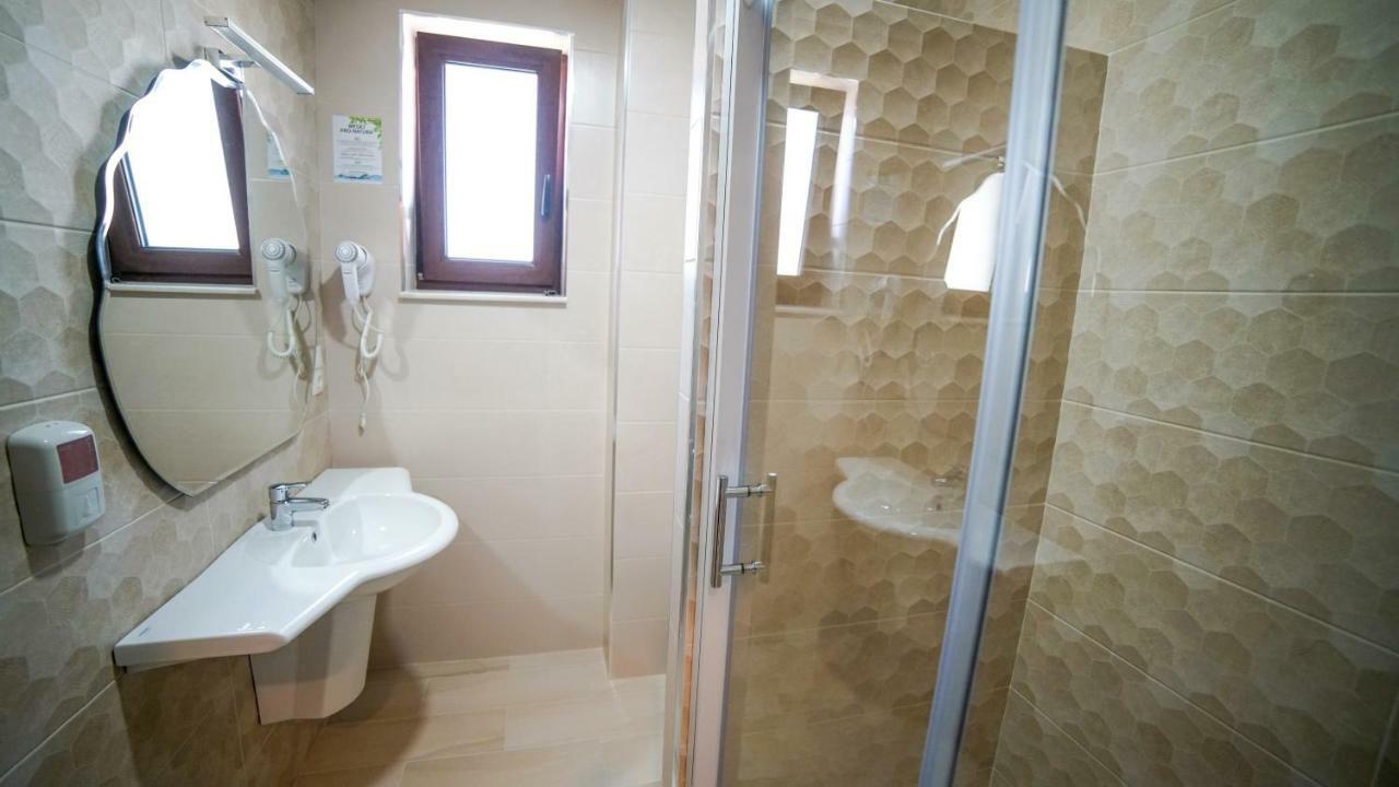 Hotel Valurile Marii Vama - Veche Vama Veche Esterno foto